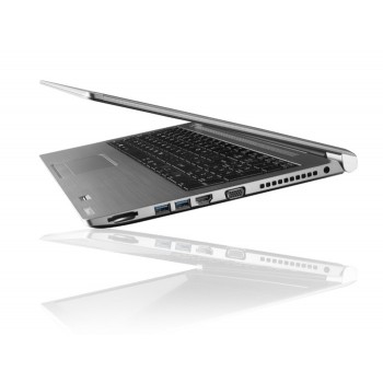 Toshiba Tecra i5-7200U 15,6 pulgadas 8 GB 256GB Windows 10 Pro PS589E-00F00NCE