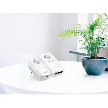 AV1200 GIGABIT PASSTHROUGH POWE 1200MBPS 3GB ETHERNET PORTSde tp-link TL-WPA8630P KIT