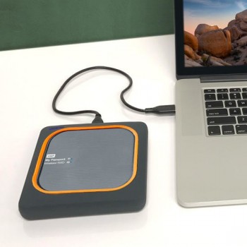 Western Digital My Passport Wireless SSD 2TB, 2000 GB, USB Type-A, 3.0 (3.1 Gen 1), Protección media WDBAMJ0020BGY-EESN