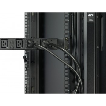 APC Basic Rack PDU AP7526 unidad de distribución de energía (PDU) 1U Negro 6 salidas AC