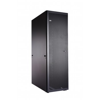 IBM 42U S2 standard rack 93074RX