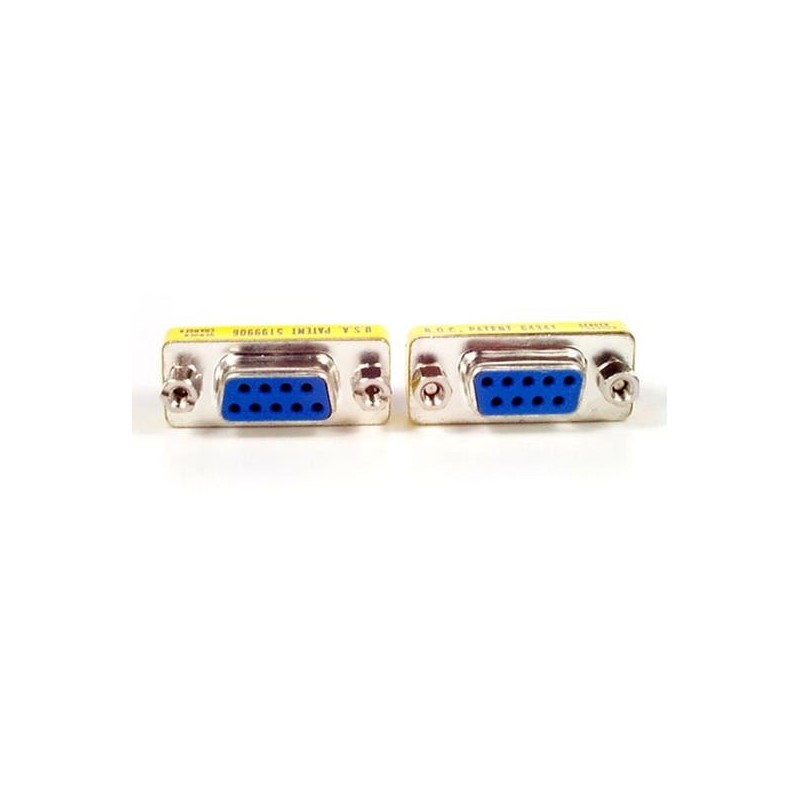 Adaptador para Transferencia de Datos StarTech.com Slimline GC9SF - 1 x DB-9 Hembra - 1 x DB-9 Hembr