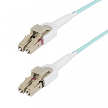 StarTech.com Cable de Fibra Óptica Multimodo Conmutable LC a LC (UPC) OM4 de 5m - 50 125µm - Redes d 450FBLCLC5SW