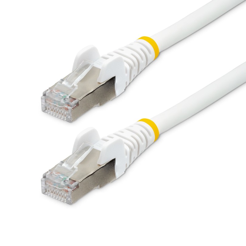StarTech.com Cable de 1,5m de Red Ethernet CAT6a - Blanco - Low Smoke Zero Halogen (LSZH) - 10GbE -  NLWH-150-CAT6A-PATCH