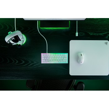 Razer RZ03-04981700-R3M1 - USB - Blanco - QWERTY Inglés internacional